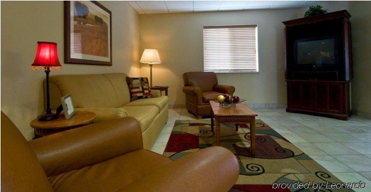 Candlewood Suites Polaris By Ihg Колумбус Інтер'єр фото